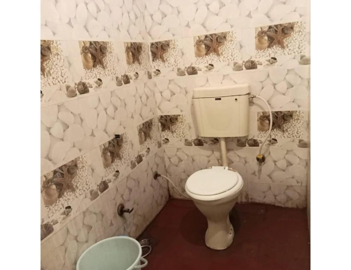 Hotel Mahakal Vishram, 乌贾因 外观 照片